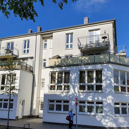 Ferienwohnung Achtern Diek, Inklusive Strandkorb Und Stellplatz Rostock Extérieur photo
